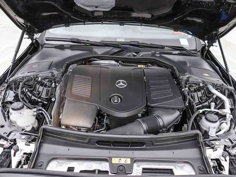 Used 2024 Mercedes-Benz C 300 Sedan image 28