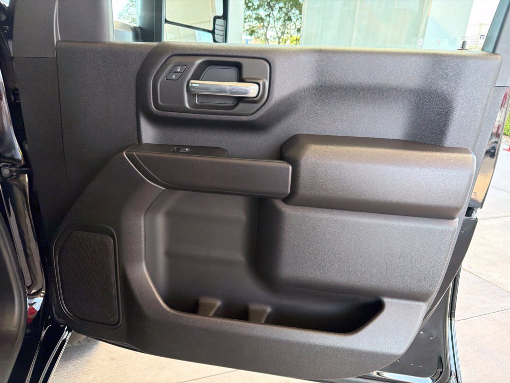 Used 2024 GMC Sierra 2500 Pro w/ Convenience Package AWD/4WD image 12