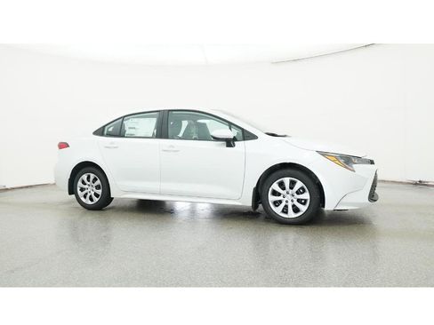 New 2026 Toyota Corolla LE image 28