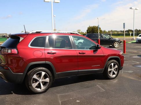 Used 2020 Jeep Cherokee Limited AWD/4WD image 5