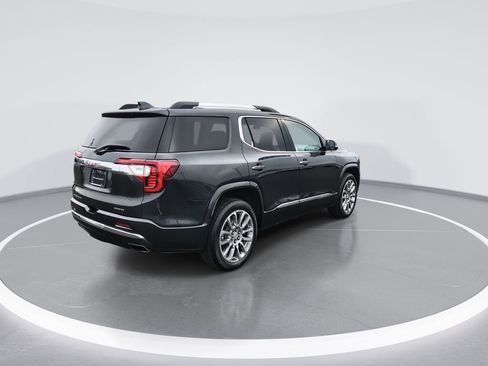 Used 2023 GMC Acadia Denali w/ Denali Ultimate Package image 8