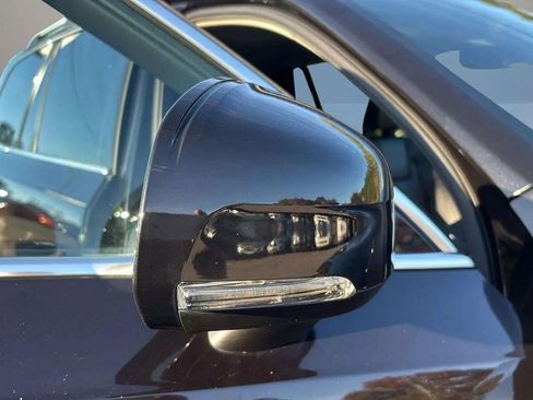 Used 2016 Volvo XC90 T6 Momentum w/ Momentum Plus Package image 28