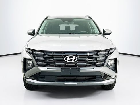 Used 2025 Hyundai Tucson SEL AWD/4WD image 2