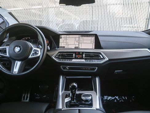 Certified 2023 BMW X6 xDrive40i w/ M Sport Package AWD/4WD image 9