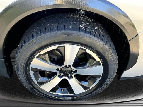 Used 2015 Subaru Crosstrek Touring w/ Popular Package #1 AWD/4WD image 33