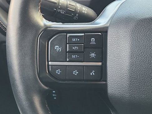 Used 2024 Ford Expedition Platinum image 28