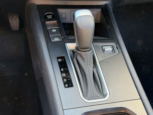 New 2026 Nissan Kicks SV w/ SV Premium Package FWD image 16