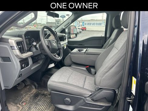 Certified 2025 Ford F250 XL AWD/4WD image 6
