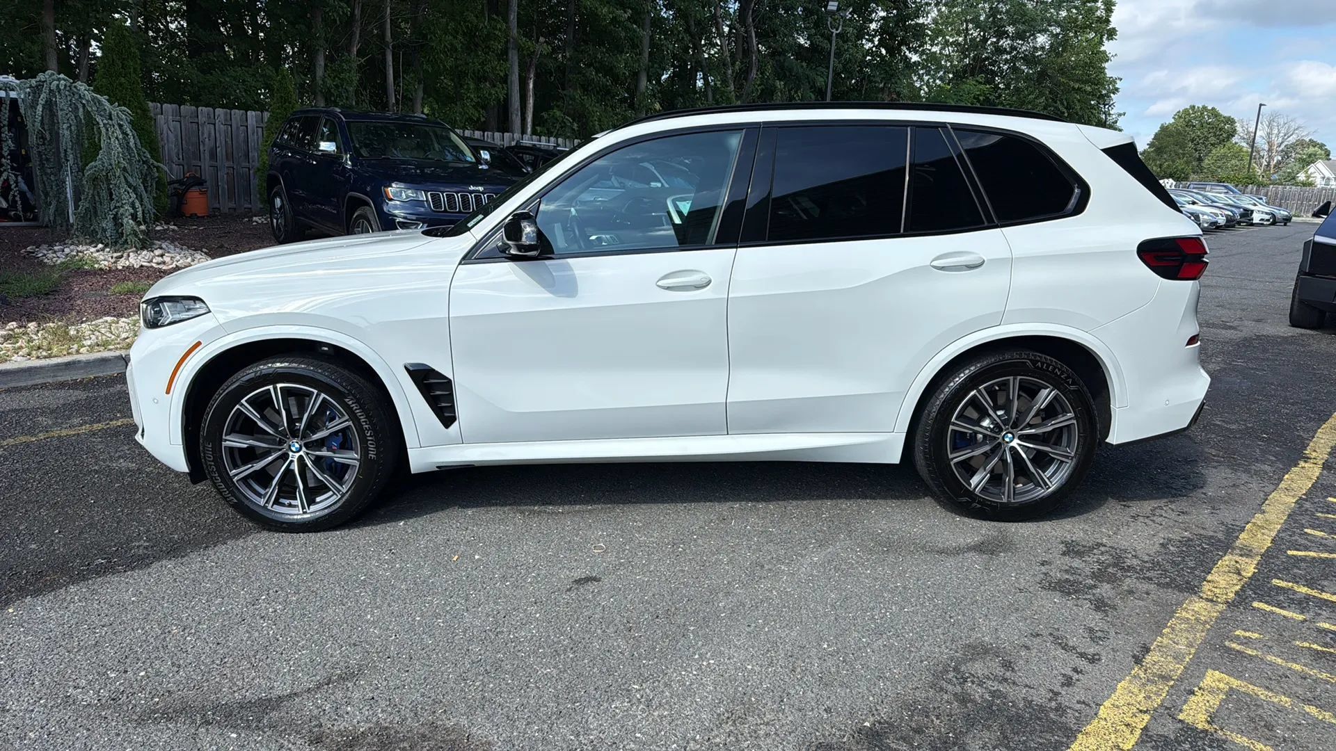 Used 2024 BMW X5 M60i w/ Climate Comfort Package AWD/4WD image 8