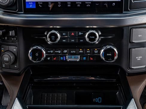 Used 2026 Ford F250 4x4 Crew Cab Super Duty image 28