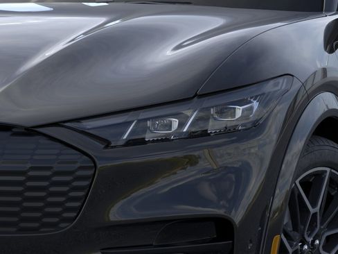 New 2025 Ford Mustang Mach-E GT w/ Interior Protection Package AWD/4WD image 18