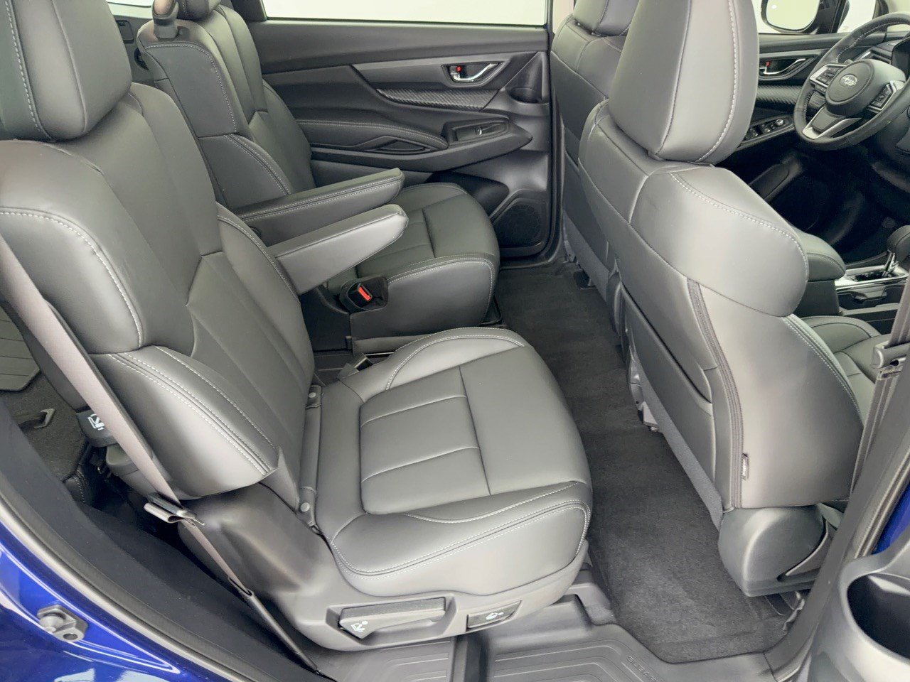 Used 2026 Subaru Ascent Premium AWD/4WD image 29