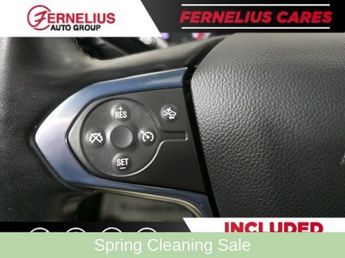 Used 2023 Chevrolet Traverse LT AWD/4WD image 26