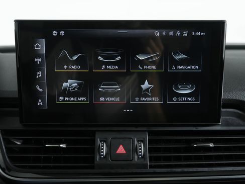 Certified 2023 Audi Q5 2.0T Premium Plus w/ Premium Plus Package image 29