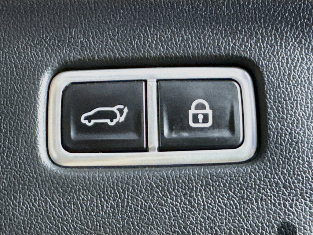 Used 2022 Kia Sorento EX w/ Panoramic Sunroof Package FWD image 33