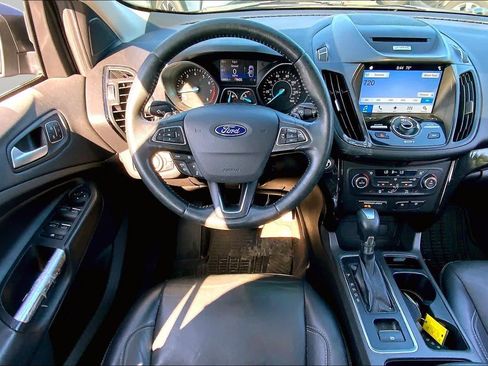 Used 2017 Ford Escape Titanium AWD/4WD image 6