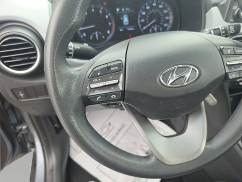 Used 2021 Hyundai Kona SE FWD image 14