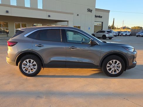 Used 2024 Ford Escape Active w/ Tech Pack #1 image 6