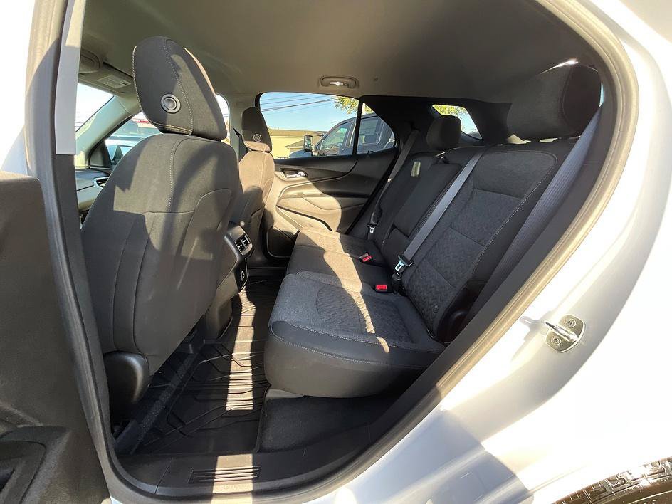 Used 2022 Chevrolet Equinox LT FWD image 29