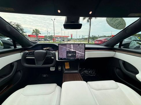 Used 2022 Tesla Model S AWD/4WD image 20
