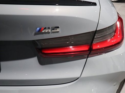 Used 2022 BMW M3 w/ Executive Package image 42