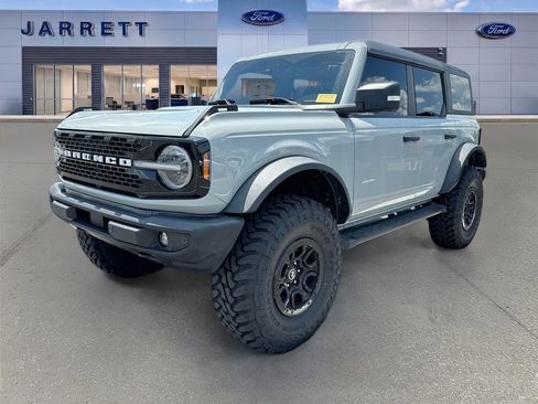 Used 2022 Ford Bronco Wildtrak AWD/4WD image 2