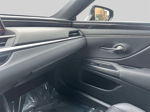 Certified 2021 Lexus ES 350 w/ Premium Package image 27