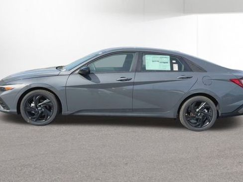 New 2026 Hyundai Elantra Sport FWD image 5
