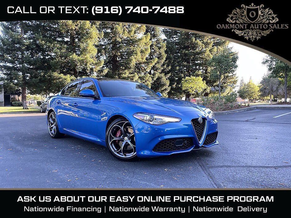 Used 2017 Alfa Romeo Giulia Ti w/ TI 19" Sport Package RWD image 1