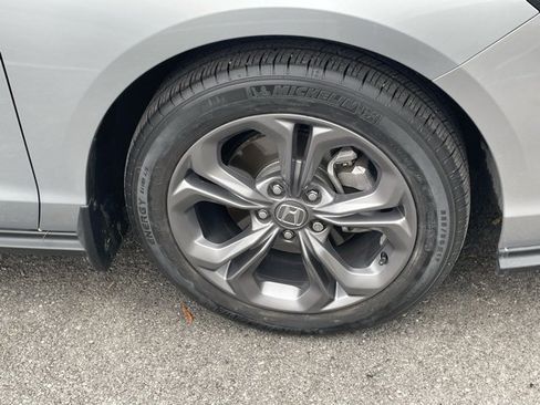 Certified 2024 Honda Accord EX image 11