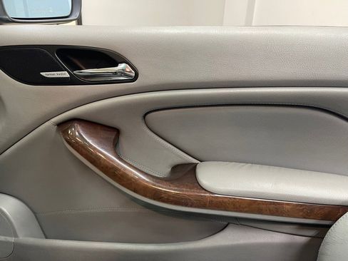 Used 2006 BMW 330Ci Convertible image 34