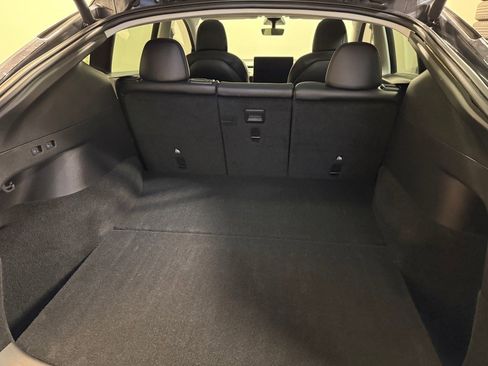 Used 2021 Tesla Model Y Performance image 15