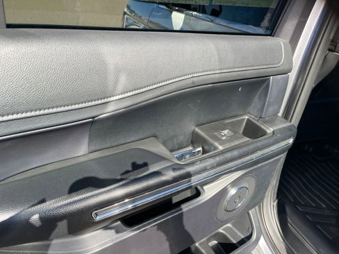 Used 2020 Ford Expedition XLT w/ Equipment Group 202A image 21