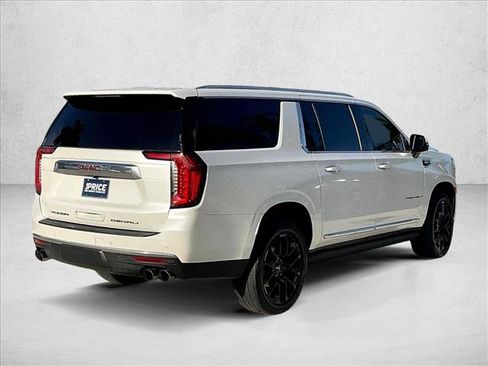 Used 2022 GMC Yukon XL Denali w/ Max Trailering Package RWD image 2
