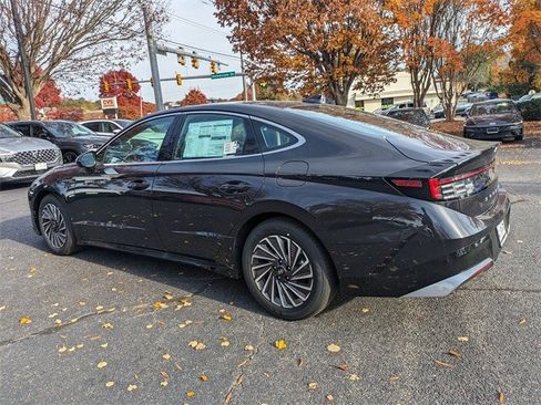 New 2025 Hyundai Sonata SEL image 6