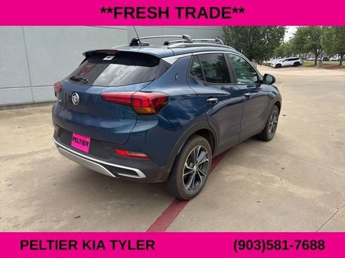 Used 2021 Buick Encore GX Select image 11
