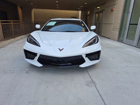 Used 2023 Chevrolet Corvette Stingray Preferred Cpe w/ 2LT RWD image 3