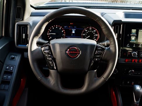 New 2026 Nissan Frontier PRO-4X w/ Pro-4x Convenience Package image 12