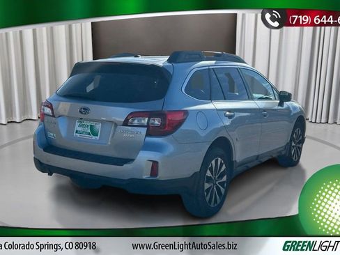 Used 2015 Subaru Outback 2.5i Limited image 5