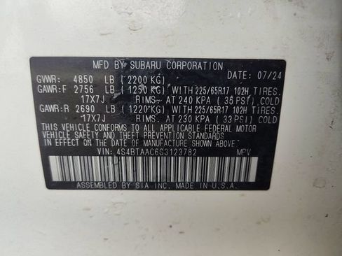 Certified 2025 Subaru Outback AWD/4WD image 9