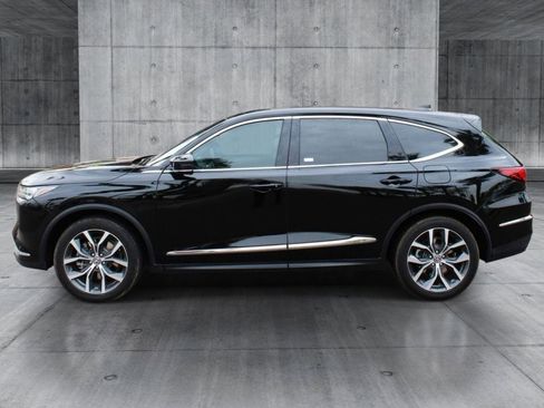 Used 2023 Acura MDX FWD w/ Technology Package image 2