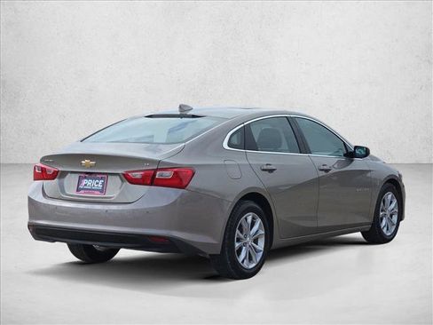 Used 2024 Chevrolet Malibu LT image 5