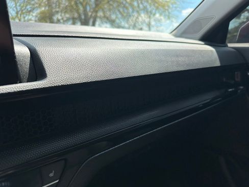 Used 2025 Honda CR-V EX-L image 23