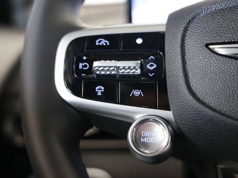 New 2026 Genesis GV60 AWD image 32