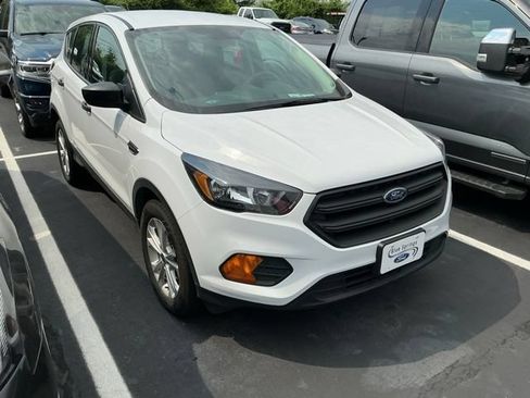 Used 2019 Ford Escape S FWD image 5
