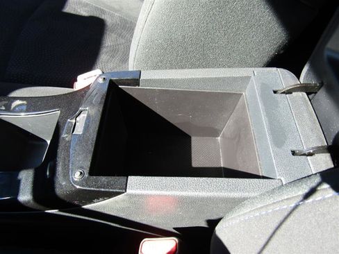 Used 2015 Nissan Leaf SV w/ LED & Quick Charge Package image 26