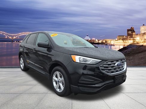 Used 2022 Ford Edge SE image 4