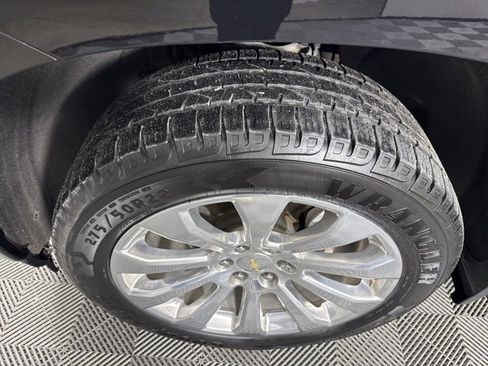 Used 2021 Chevrolet Silverado 1500 High Country image 8