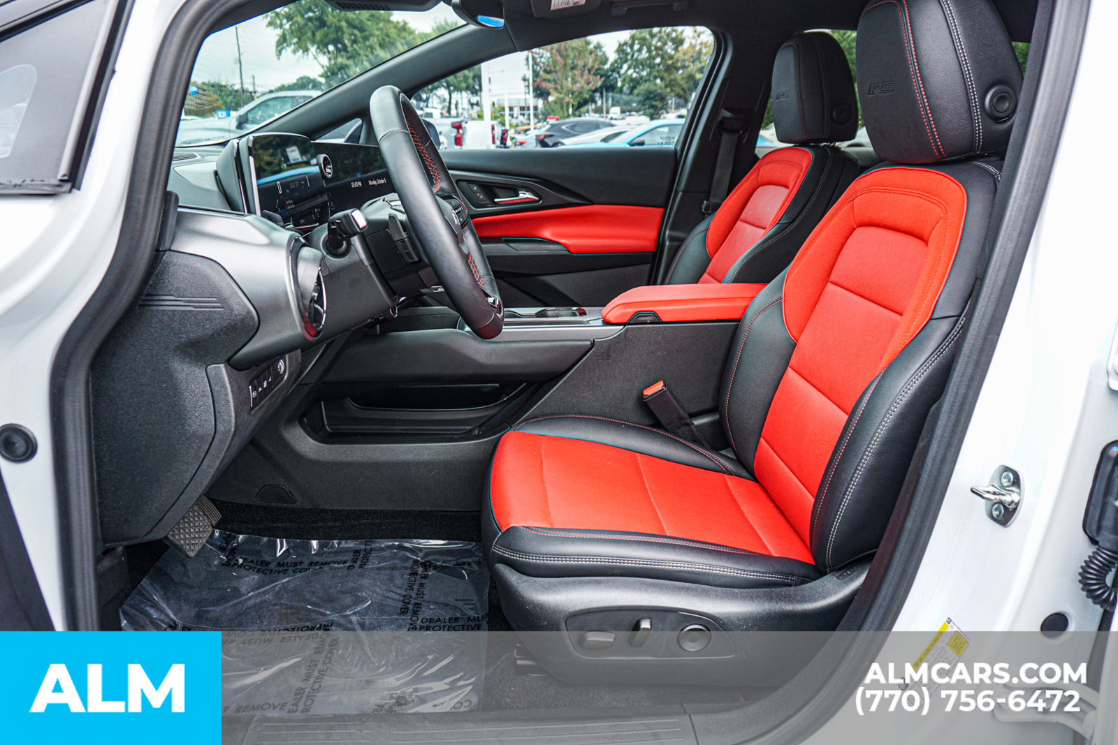 Used 2024 Chevrolet Equinox EV RS FWD image 21