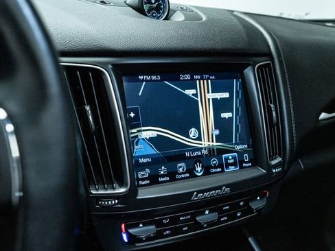 Used 2017 Maserati Levante AWD/4WD image 27